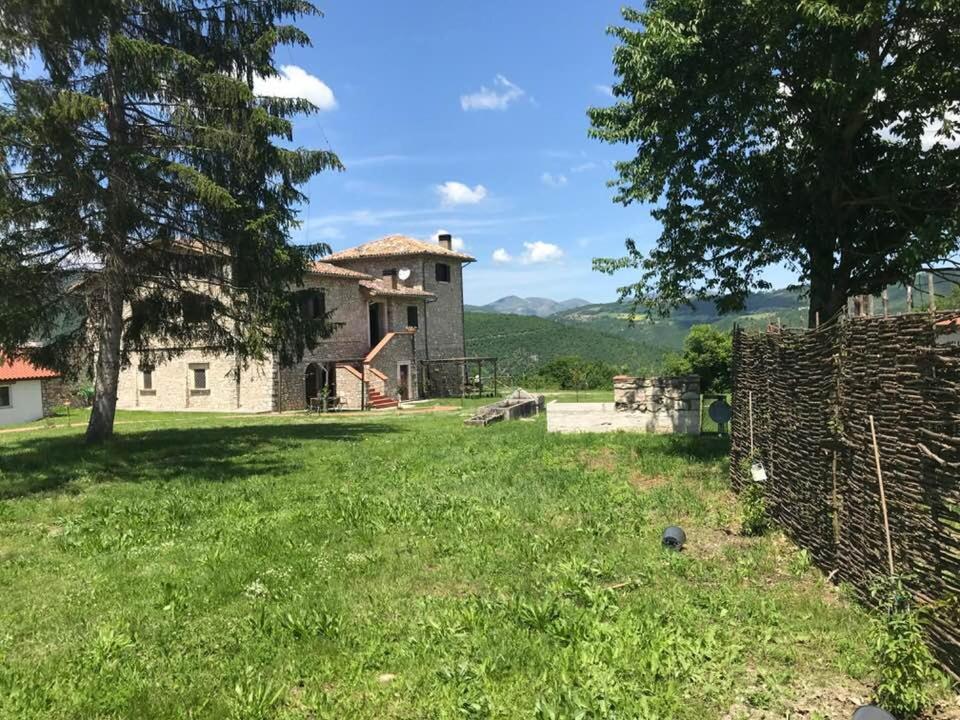 Agriturismo La Commenda-Adults Only كاشا المظهر الخارجي الصورة